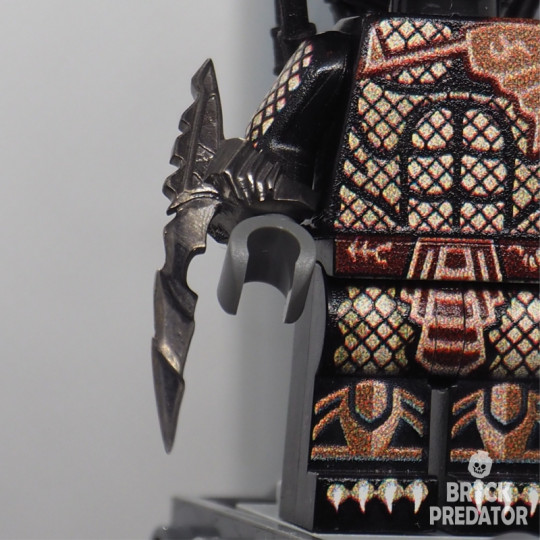 Berserker Blades Black metal weapons for custom minifigs Yautja