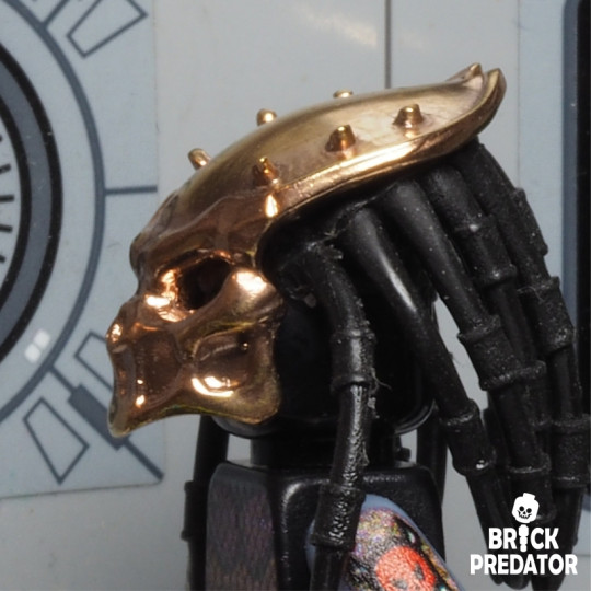 Bio-Mask Aztec Bronze Predator - metal part for custom minifigure Yautja 