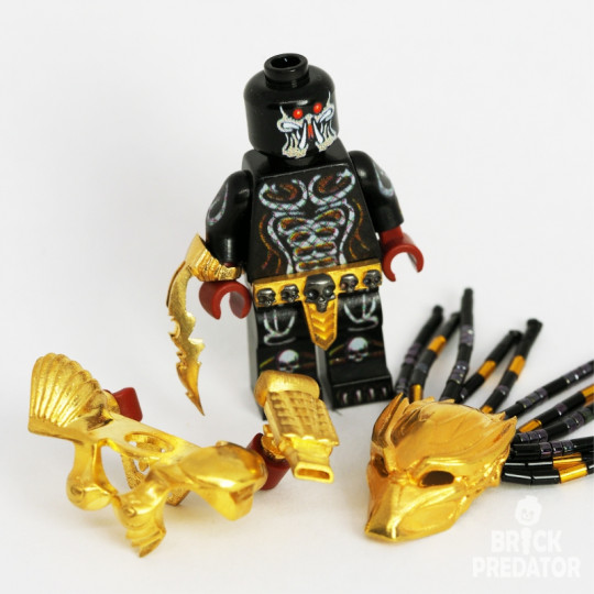 Exclusive Golden Predator Custom LEGO Minifigure Set #11 Exclusive Golden Predator Custom LEGO Minifigure Set #11
