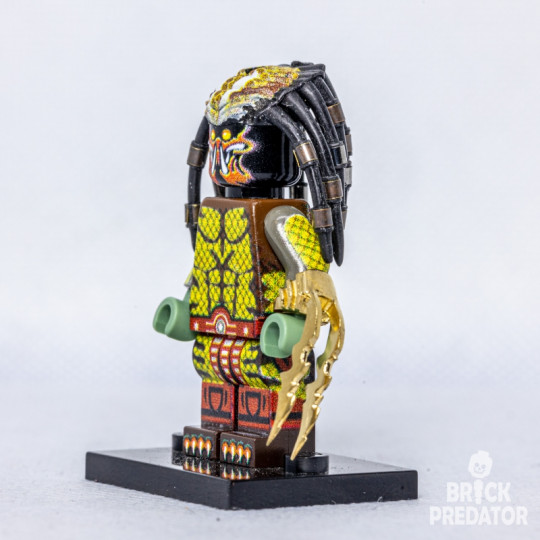 Big Red Samurai Predator with a trophy head Harley Quinn Custom LEGO Minifigure Set #6 Big Red Samurai Predator with a trophy head Harley Quinn Custom LEGO Minifigure Set #6