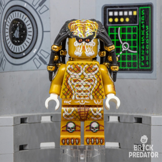 Exclusive Golden Predator Custom LEGO Minifigure Set #4 Exclusive Golden Predator Custom LEGO Minifigure Set #4