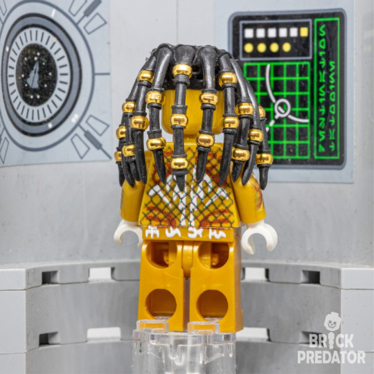 Exclusive Golden Predator Custom LEGO Minifigure Set #4 Exclusive Golden Predator Custom LEGO Minifigure Set #4