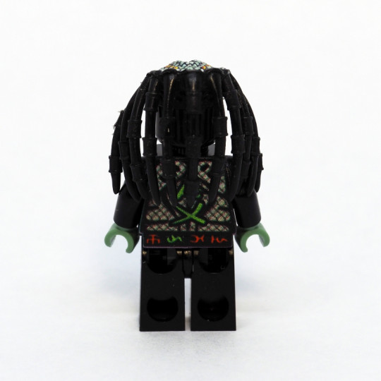 Hora Kira Predator Minifigure Hora Kira Predator Minifigure