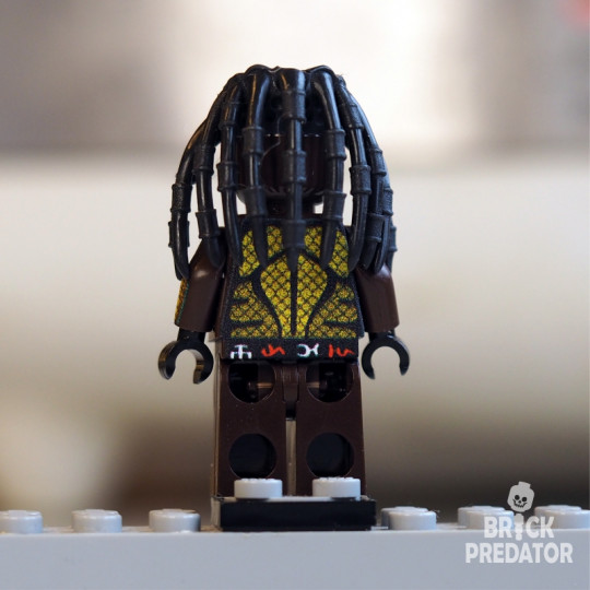 NauDoo Predator Minifigure