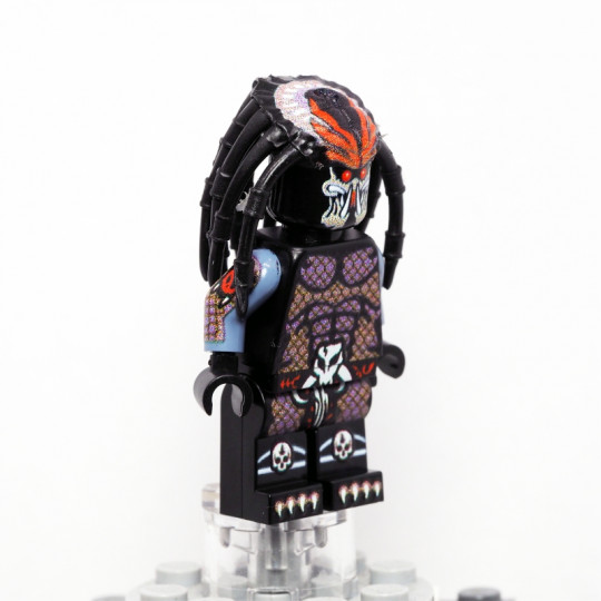 Ordox Predator Minifigure