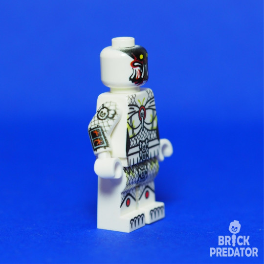Sa-Shi white Huntress Minifigure Sa-Shi white Huntress Minifigure