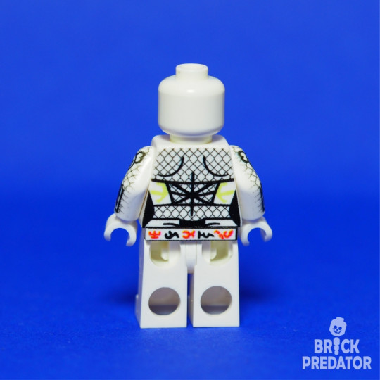 Sa-Shi white Huntress Minifigure Sa-Shi white Huntress Minifigure