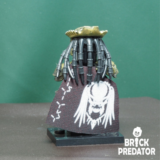 Elder v1.2 custom Predator minifigure Elder v1.2 custom Predator minifigure